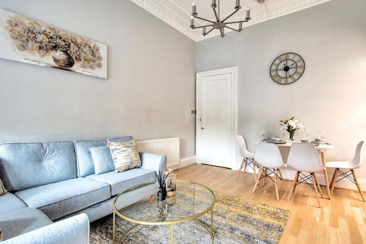 Pass The Keys Stylish 2 Bed In Heart Of West End Apartamento Glasgow Exterior foto